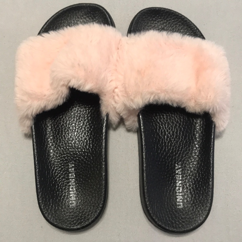 Cute Pink Fluffy Slides